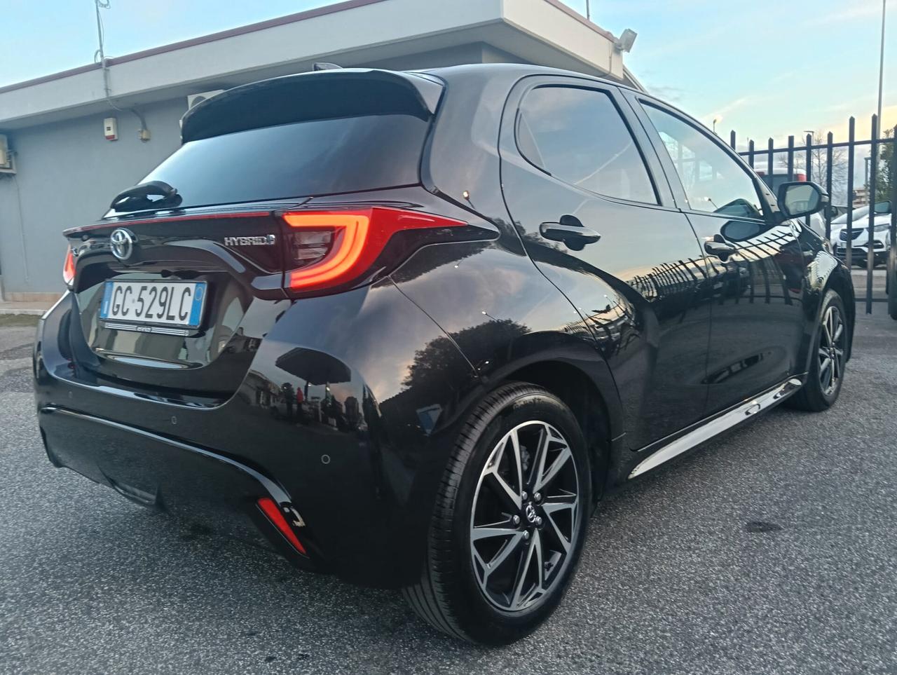 Toyota Yaris 1.5 Hybrid 5 porte Lounge