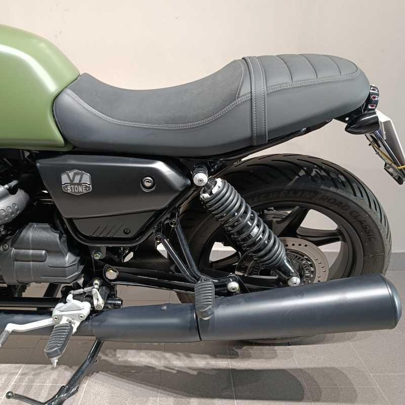 Moto Guzzi V7 Stone - 2024