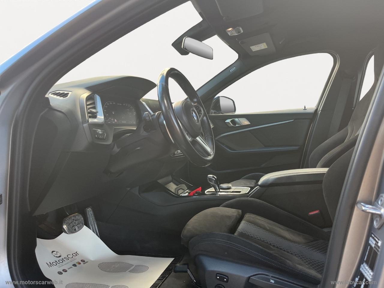 BMW M 135i xDrive Colorvision Edition
