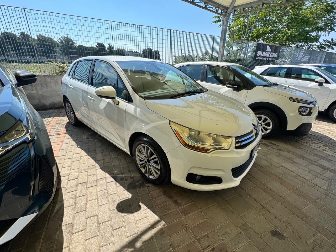 Citroen C4 1.6 e-HDi 115 airdream Exclusive