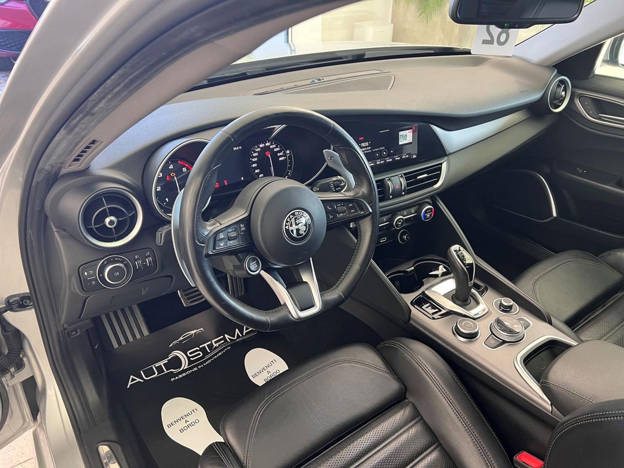 ALFA ROMEO Giulia 2020 2.2 Veloce Q4 210 cv auto - STORICO TAGLIANDI