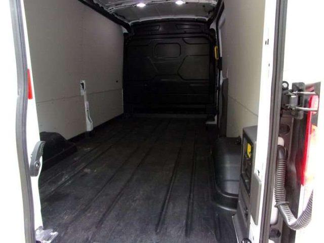 FORD E-Transit Van 350 L2H2 Trend 184CV Batt. 68KWh Auton. 317Km