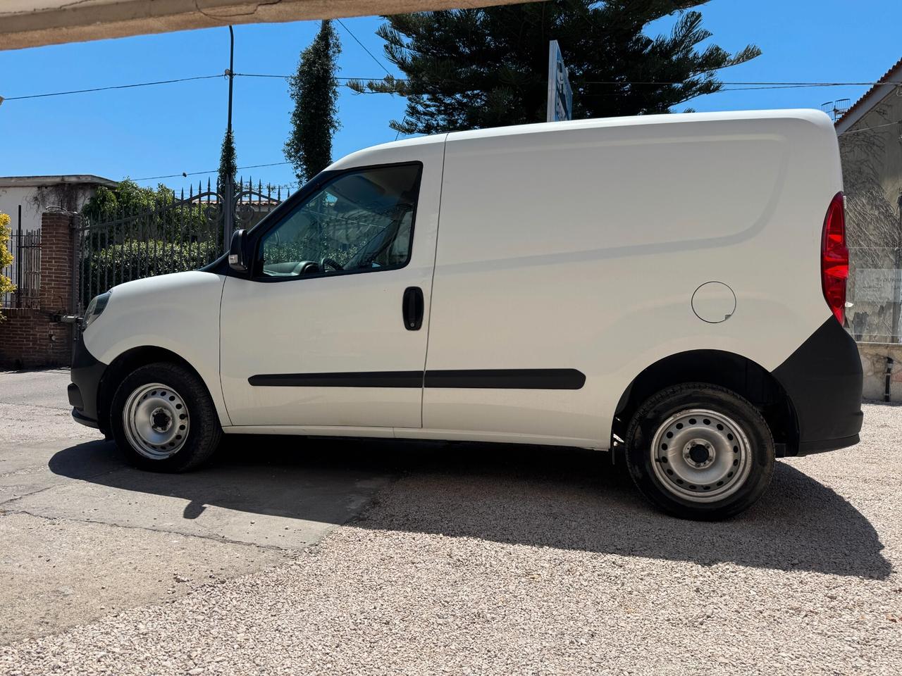 FIAT DOBLO' 1.3 mtj 2021 diesel 14.000km