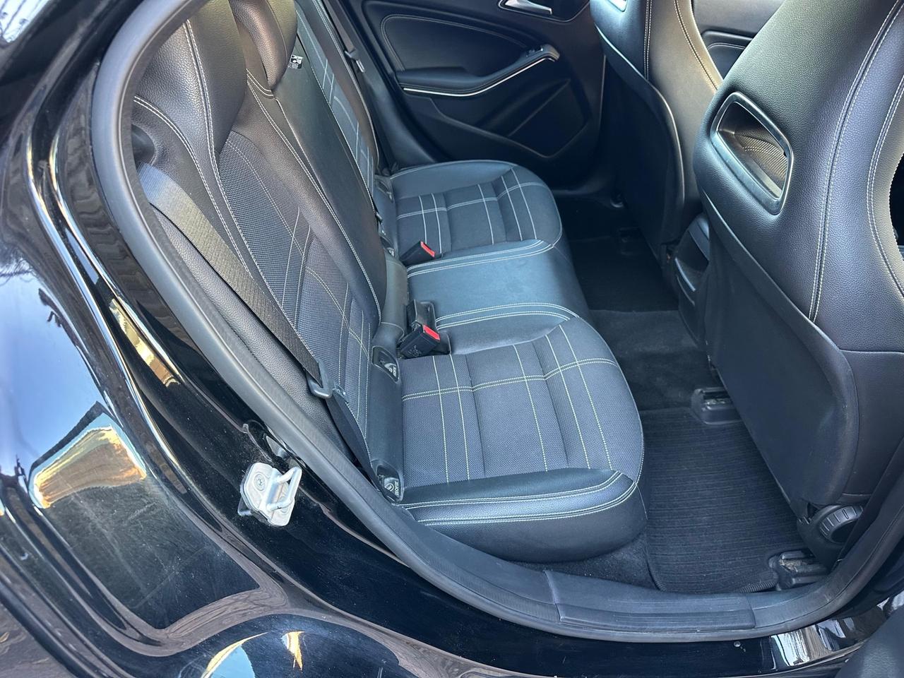 Mercedes-benz GLA 180 d Sport