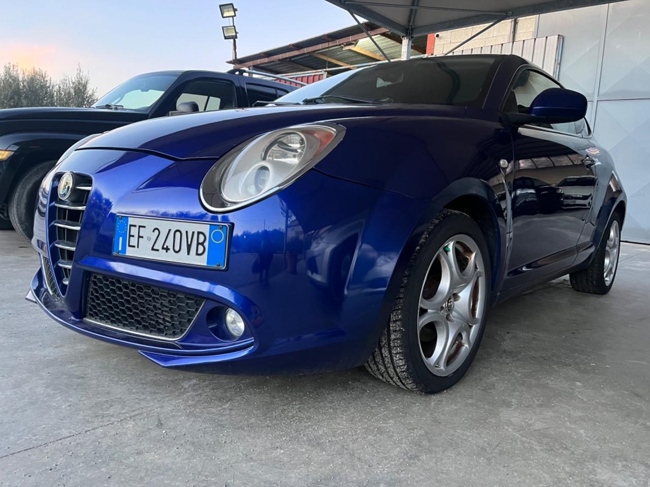 Alfa Romeo MiTo 1.6 JTDm-2 S&S Distinctive Sport Pack