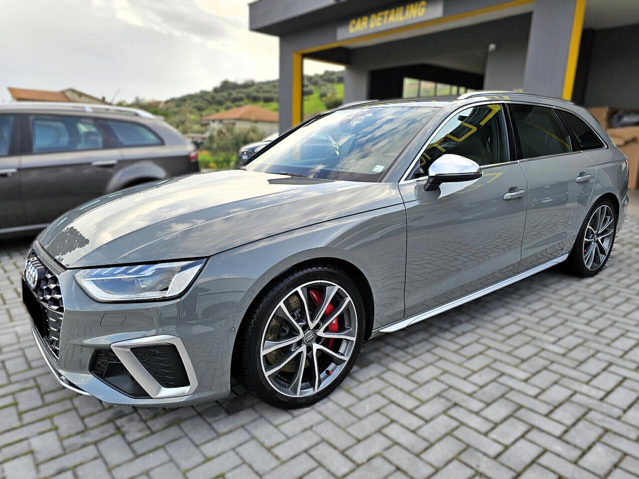 Audi A4 S4 Avant TDI quattro tiptronic