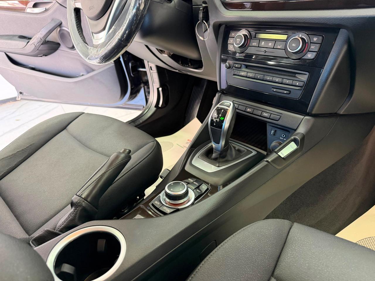 Bmw X1 sDrive18d X Line