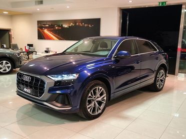 AUDI Q8 50 TDI 286 CV quattro S-LINE