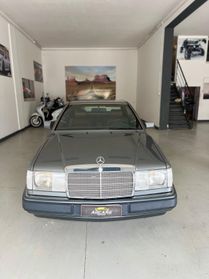 Mercedes-benz E 320 Coupe