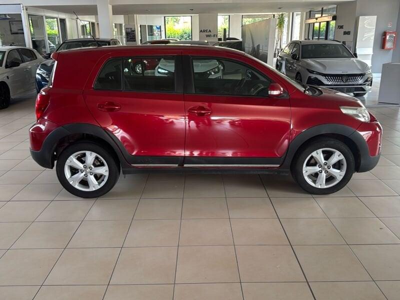 Toyota Urban Cruiser 1.4d-4d SOL AWD