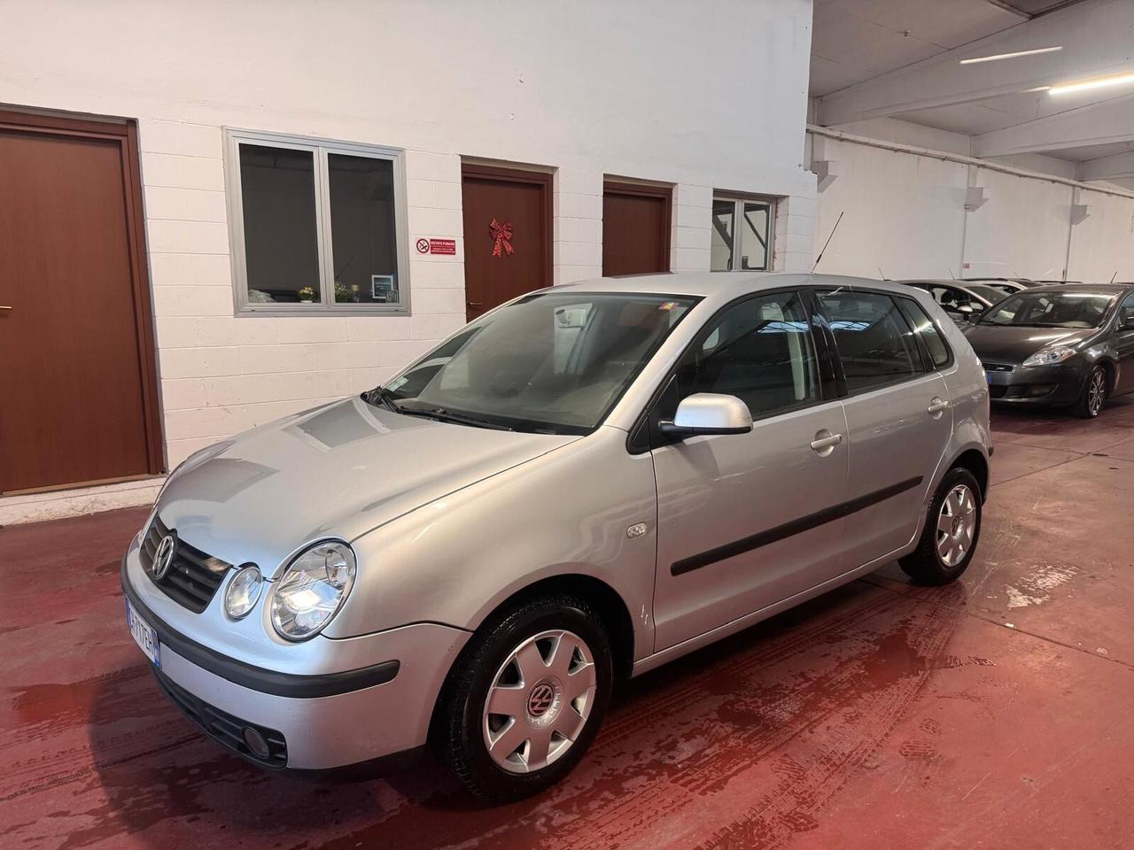 Volkswagen Polo 1.4 16V 5p. Trendline 38000KM!! NEOPAT