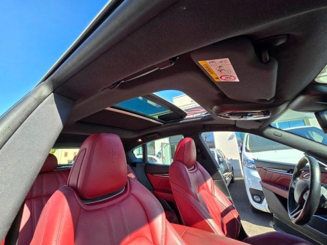 MASERATI Levante V6 Diesel 275 CV AWD Gransport PERMUTE