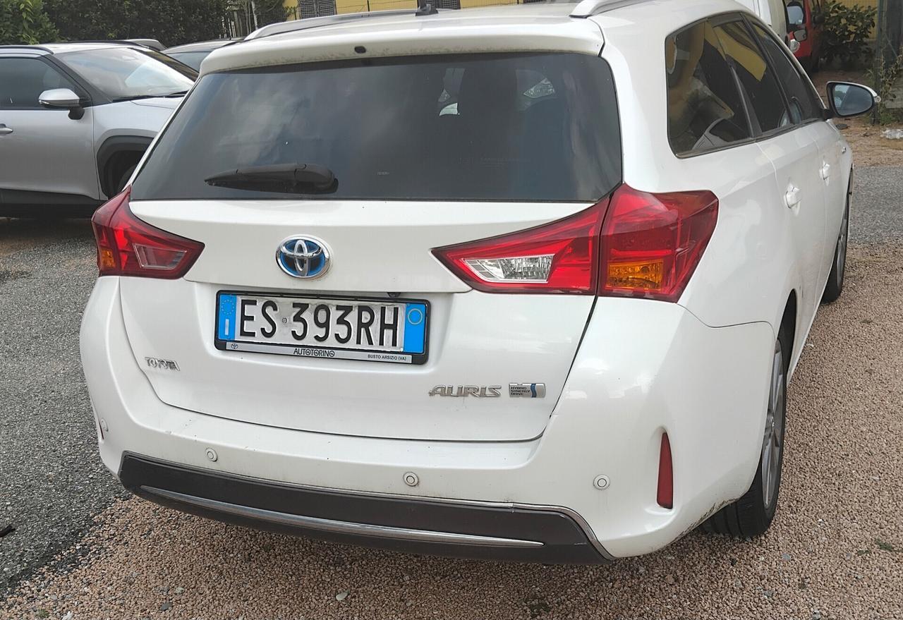 Toyota Auris Touring Sports 1.8 Hybrid Lounge