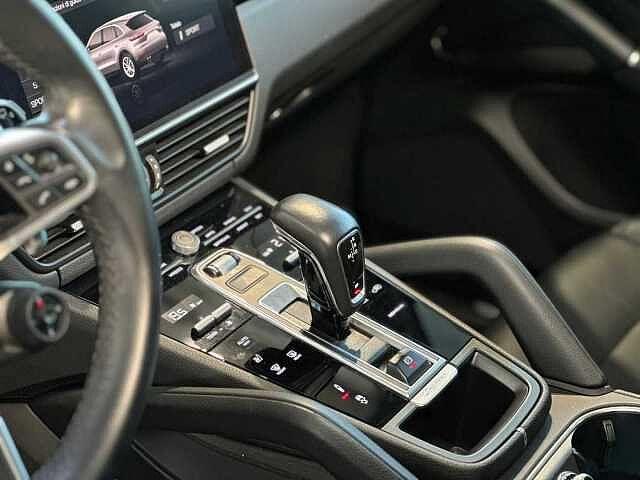 Porsche Cayenne 3.0 V6 E-Hybrid