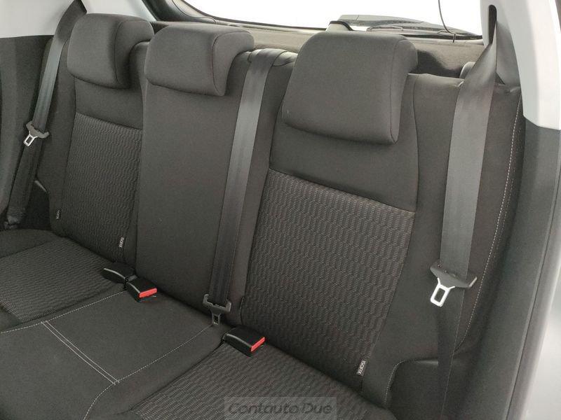 Peugeot 208 208 5p 1.2 puretech Active s&s 82cv neopatentati