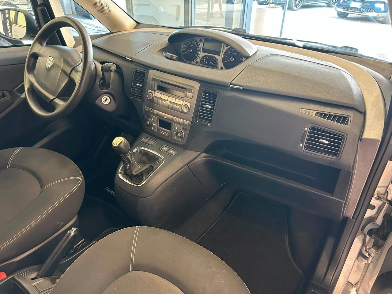 Lancia MUSA 1.3 Mjt 95 CV Gold 2012