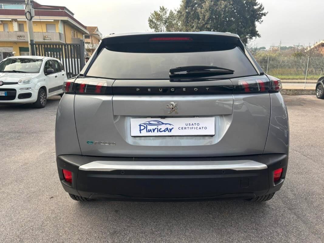 Peugeot e-2008 E- Allure Pack 100kW