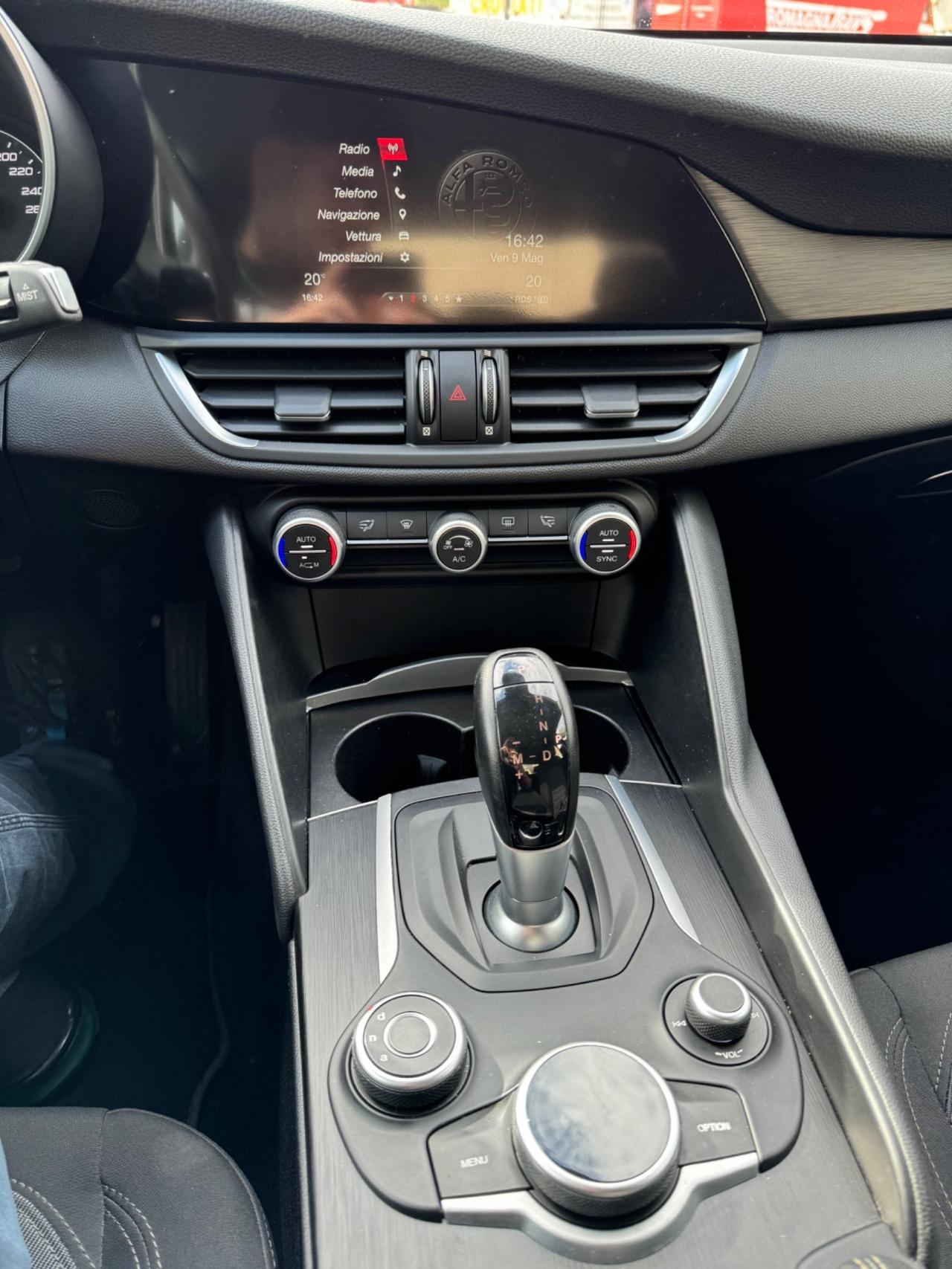 Alfa Romeo Giulia 2.2 Turbodiesel 150 CV AT8 Business