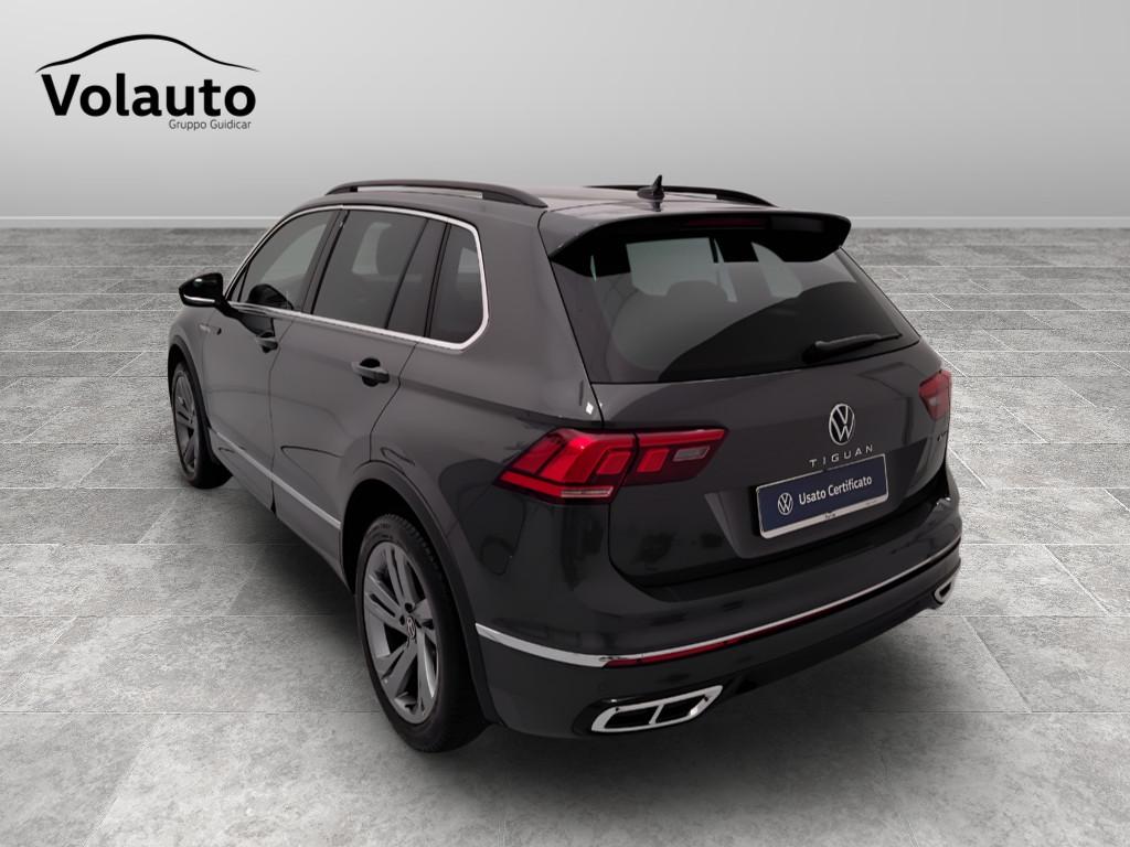 VOLKSWAGEN Tiguan II 2021 - Tiguan 2.0 tdi R-Line 4motion 150cv dsg