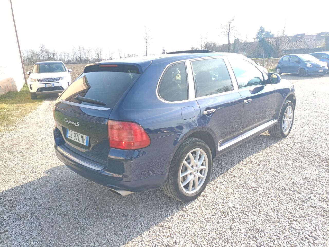 Porsche Cayenne 4.5S V8
