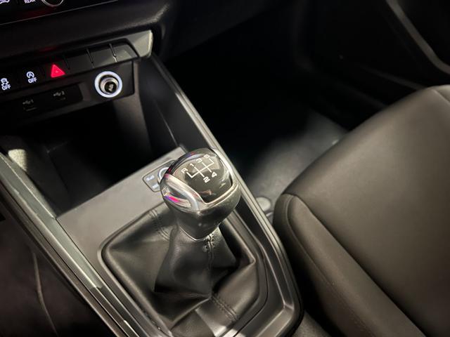 AUDI A1 SPB 30 TFSI-OK PER NEOPATENTATI