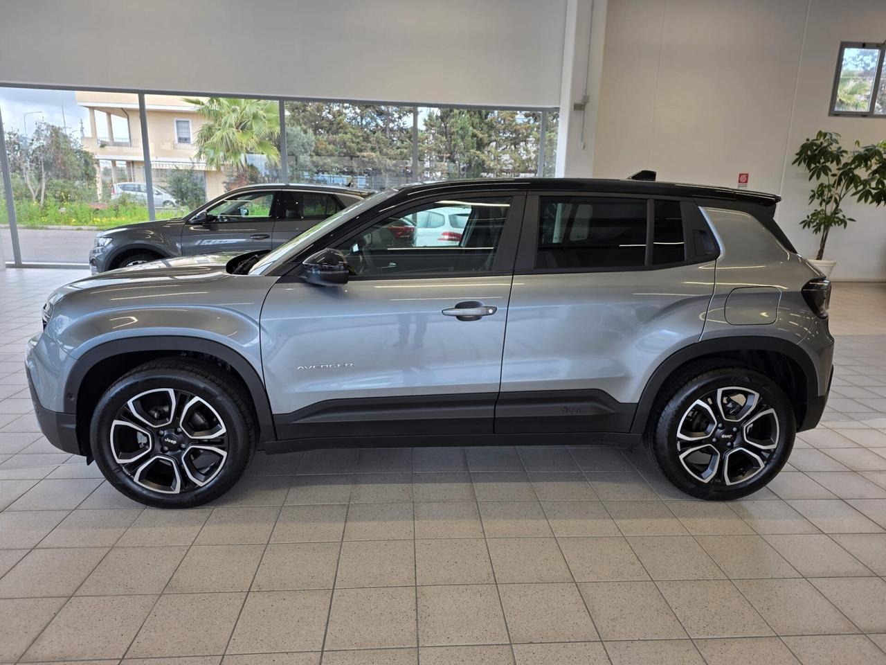 Jeep Avenger 1.2 Turbo 100 CV Summit