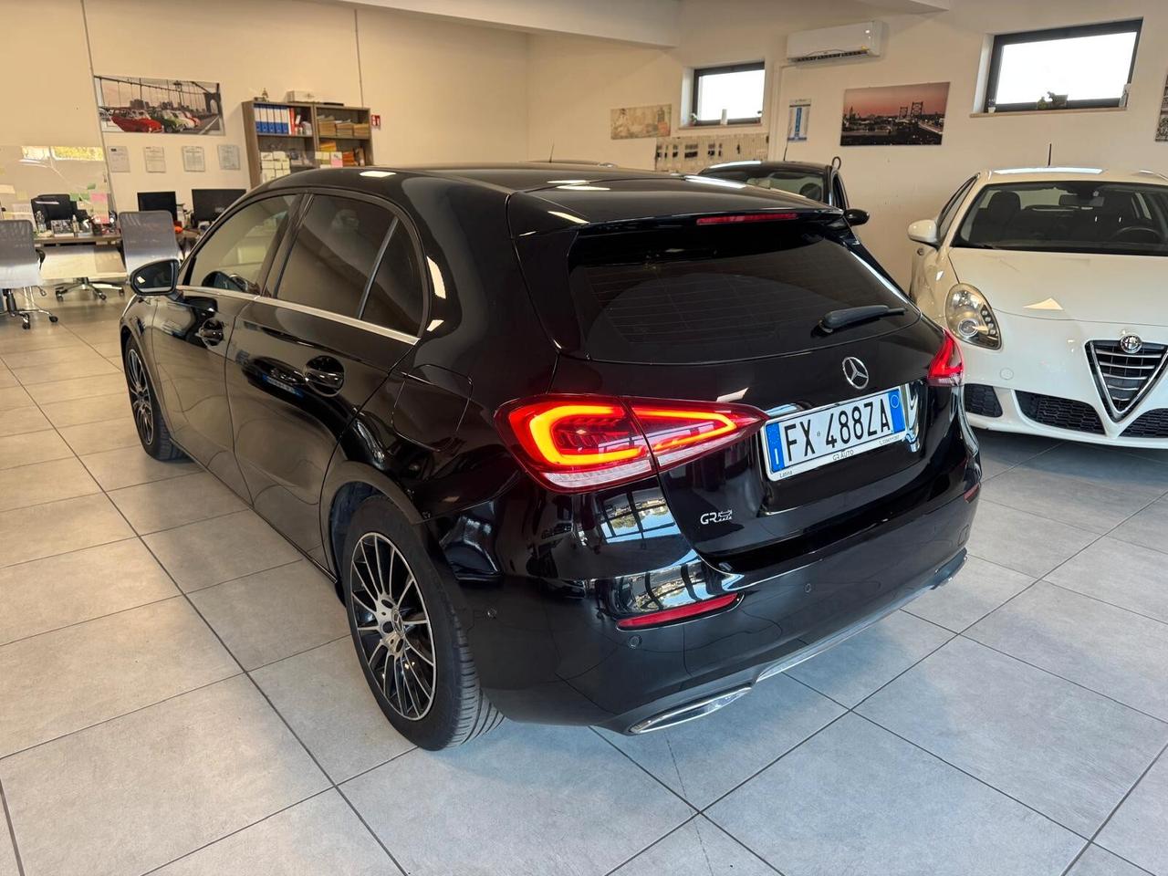Mercedes-benz A 180 116CV AUTOMATIC SPORT 2019