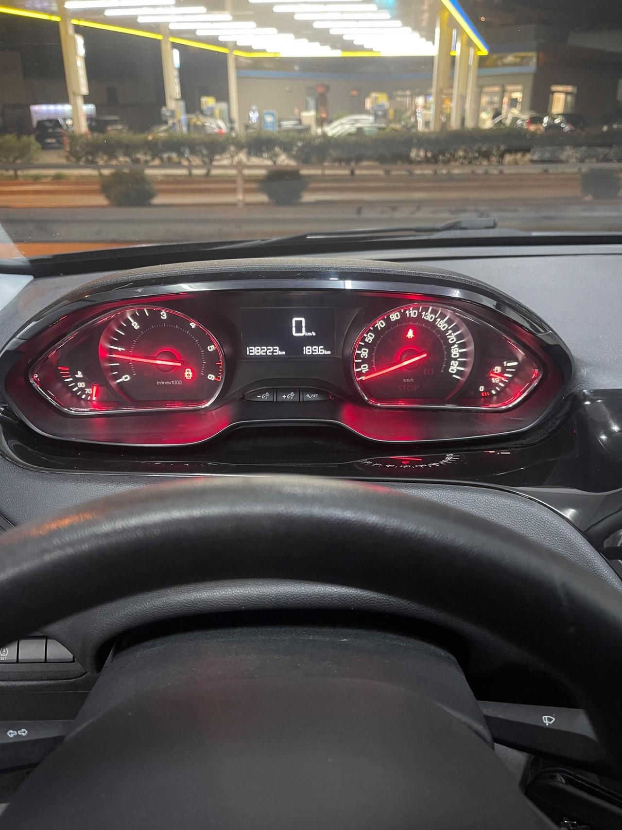 Peugeot 208 1.4 HDi 68 CV 5 porte Active