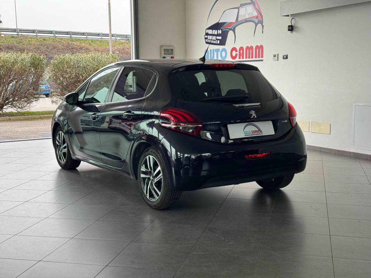 Peugeot 208 5 Porte 208 5p 1.2 Allure Style 82cv