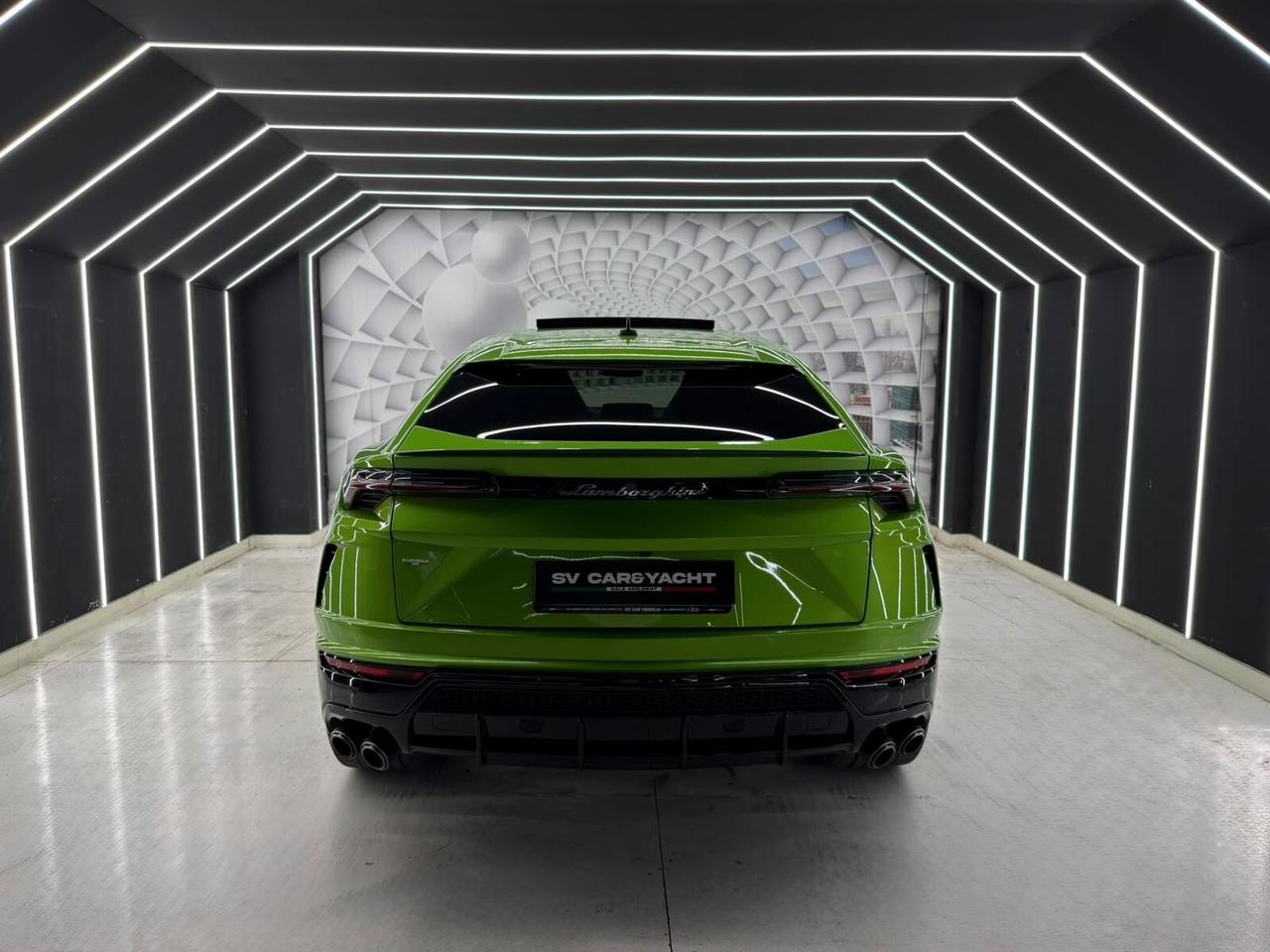 Lamborghini Urus 4.0 IPER FULL-POSSIBILE EFFETTUARE RENT TO BUY-KM CERTIFICATI-12 MESI GARANZIA-PERMUTE