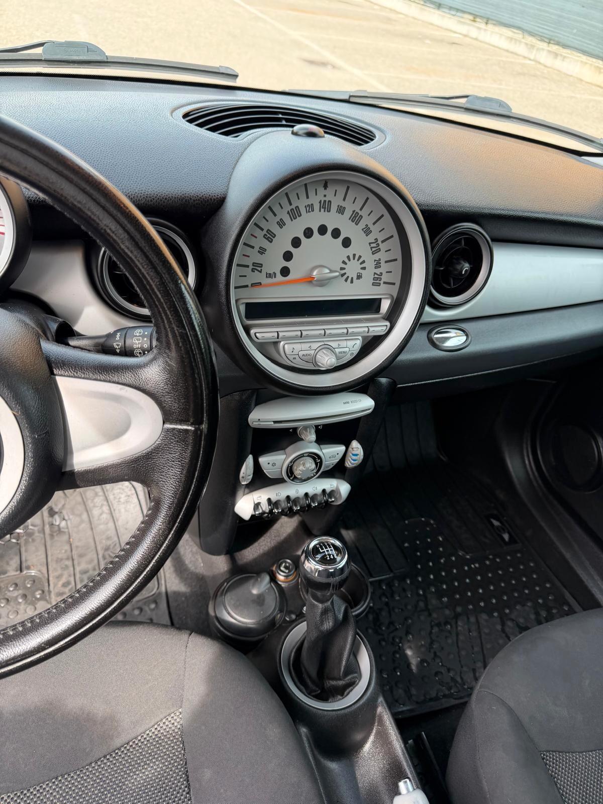 MINI Cooper 1.6 - 12 MESI DI GARANZIA -