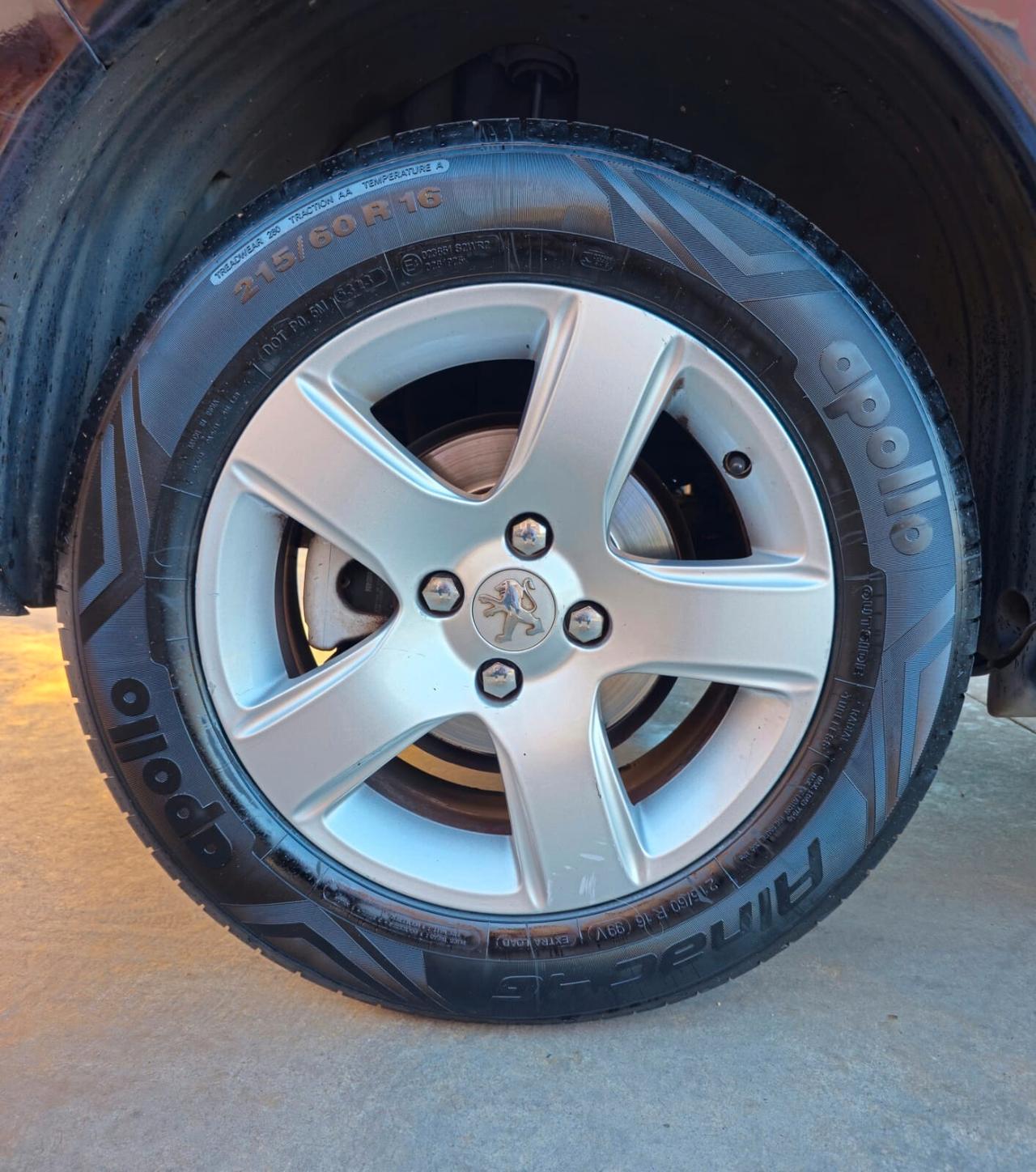 Peugeot 3008 1.6 HDi 112CV Active