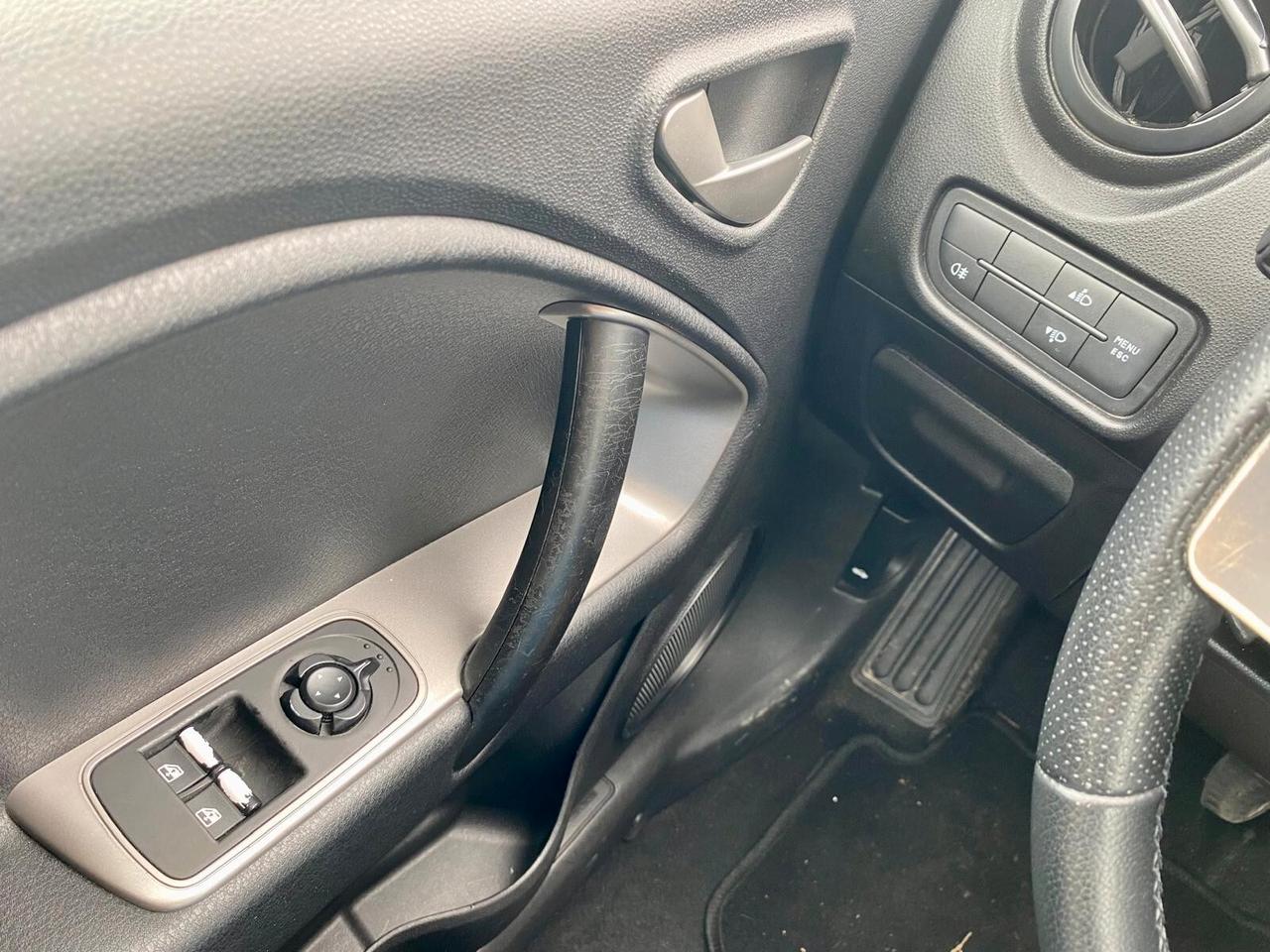 Alfa Romeo MiTo 1.4 70 CV 8V Super