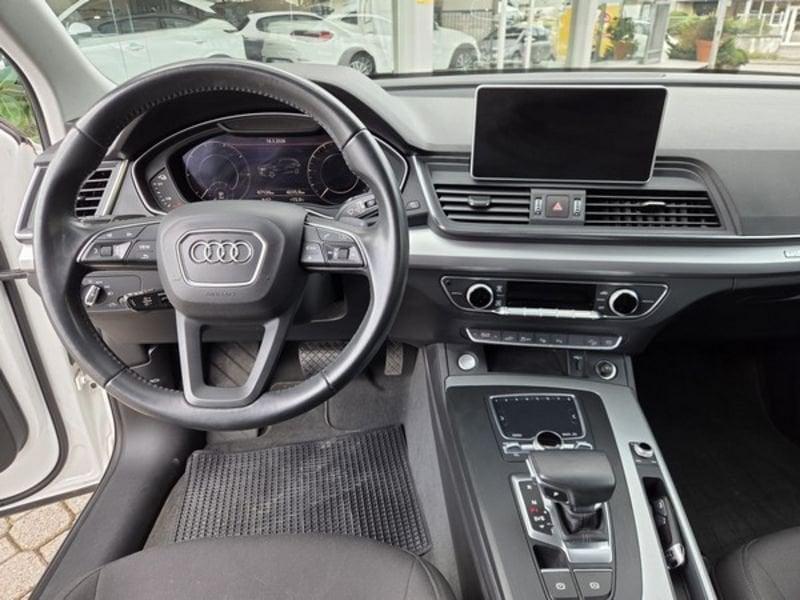 Audi Q5 50 TFSI e Business quattro S tronic