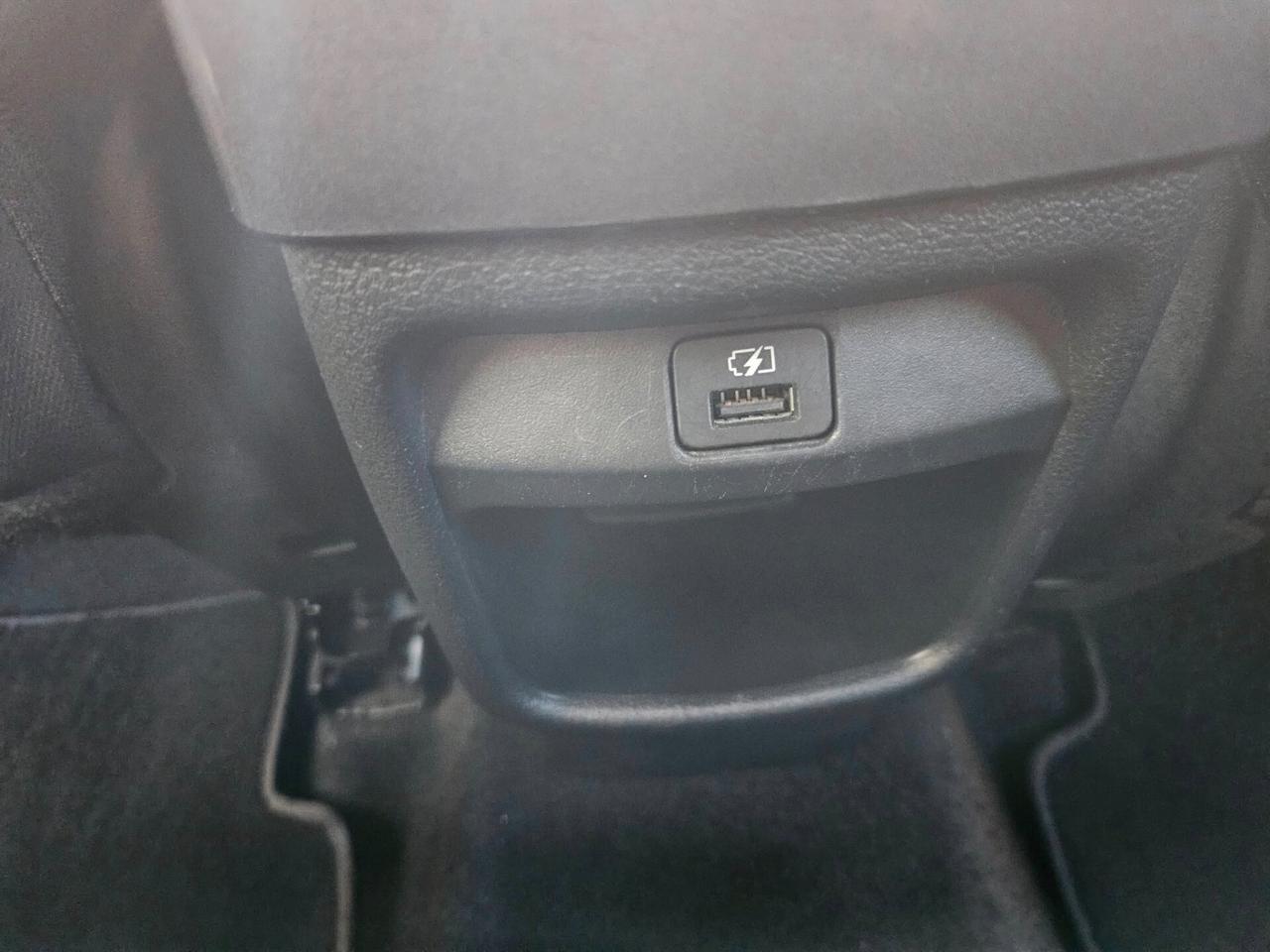 Nissan Juke 1.0 DIG-T 114 CV N-Connecta