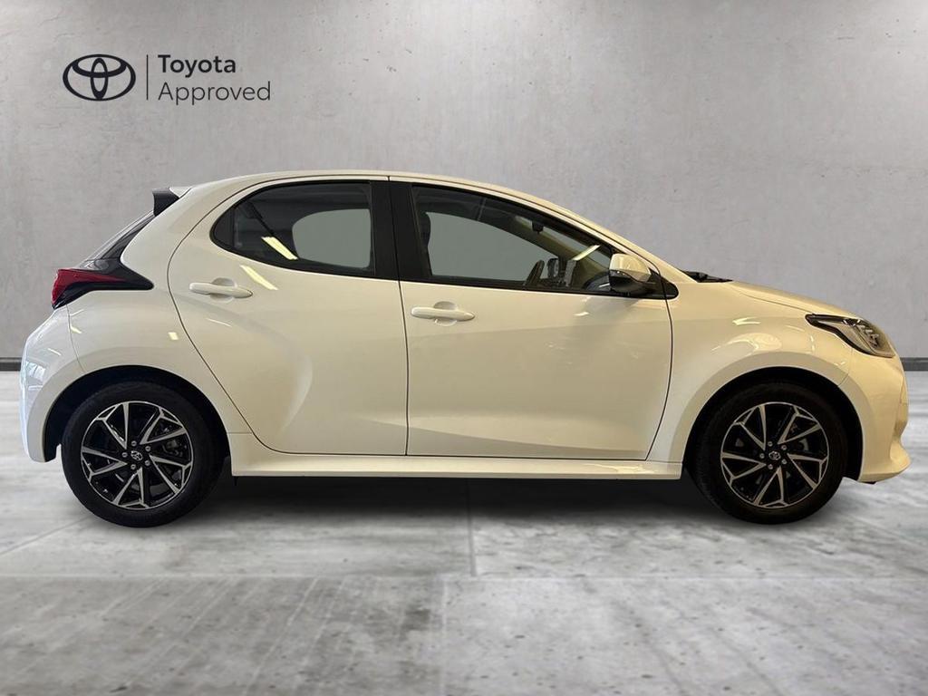 Toyota Yaris 1.5 hybrid Trend
