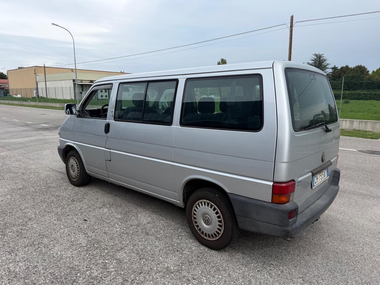 Volkswagen Caravelle/Multivan Caravelle 2.5 TDI/102CV L