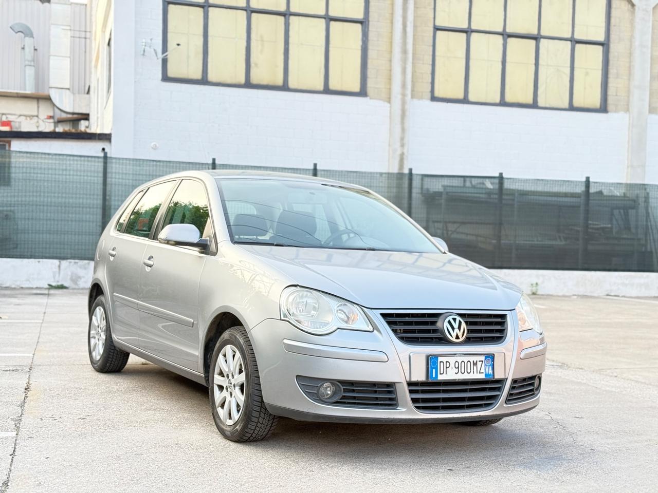 Volkswagen Polo 1.4/80CV 16V 5p. Comfort. BiFuel G