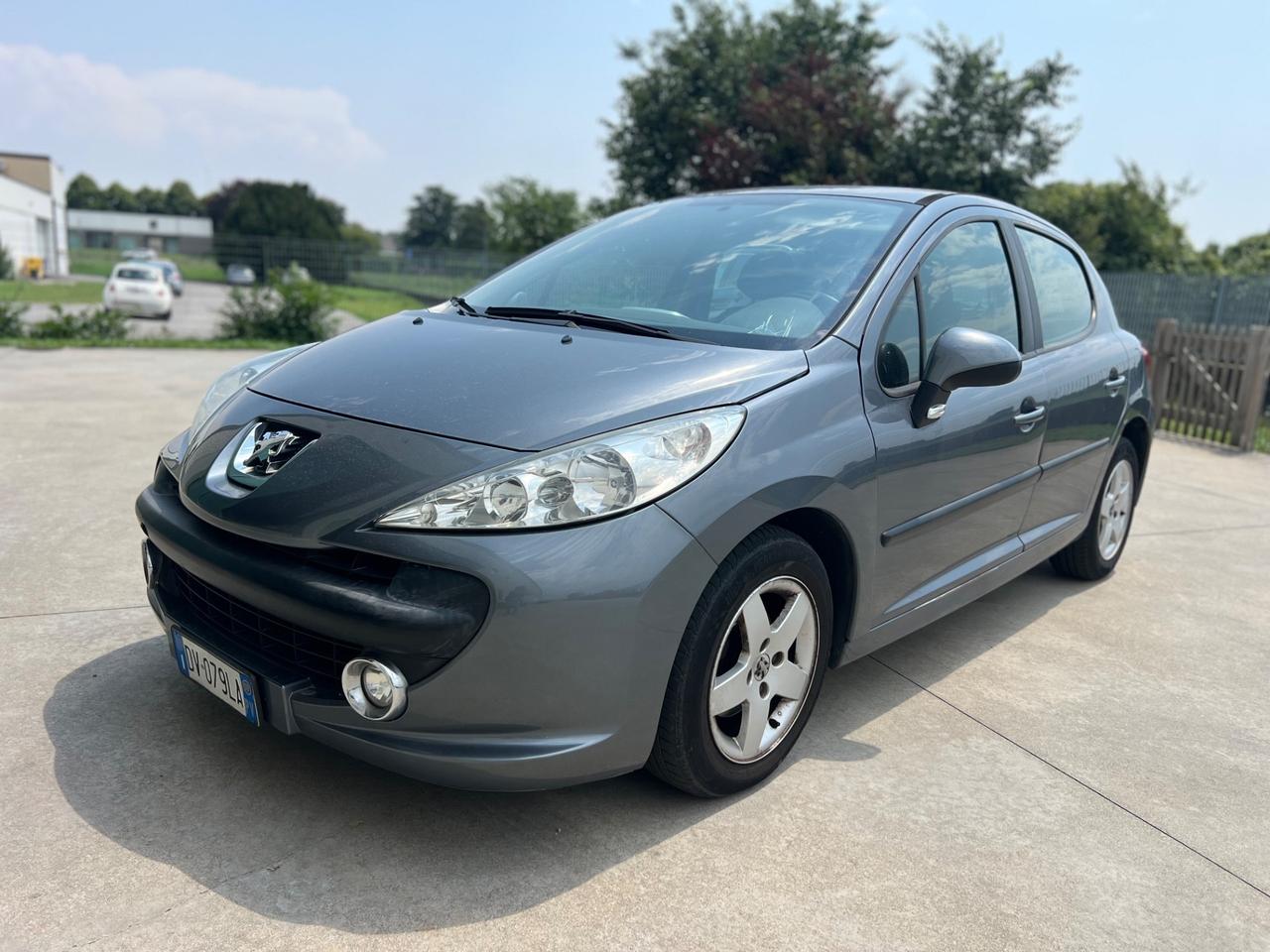 Peugeot 207 1.4 GPL - GARANZIA 12 MESI