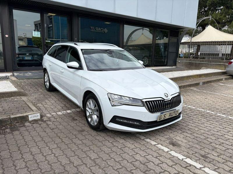 Škoda Superb Wagon 2.0 tdi evo Style 150cv dsg DANNEGGIATA