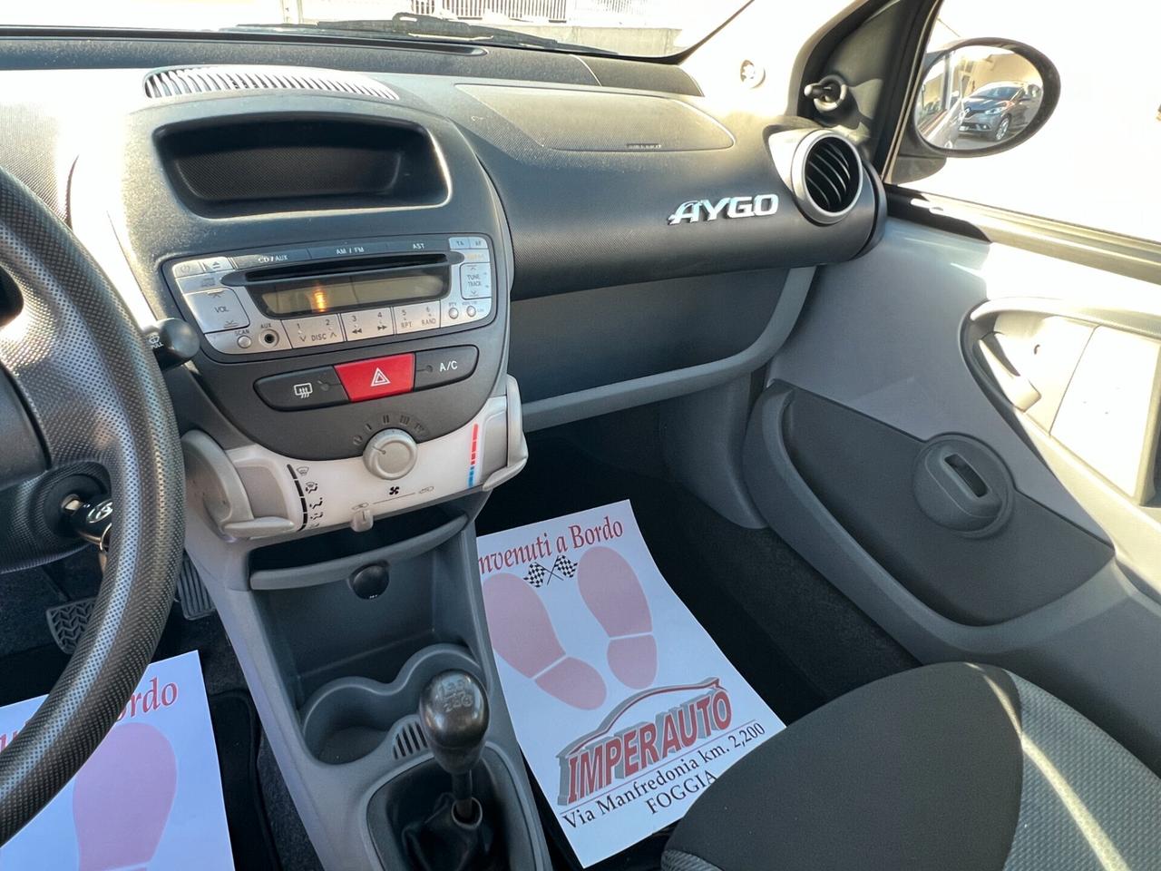 Toyota Aygo 1.0 CONNECT 1 PROPRIETARIO