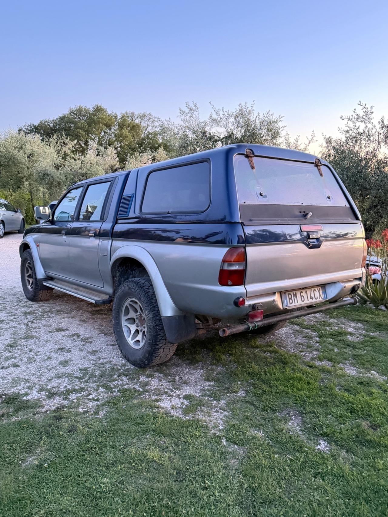 Mitsubishi L200 2.5 TDI 4WD Club Cab Pup. GLS Targ.