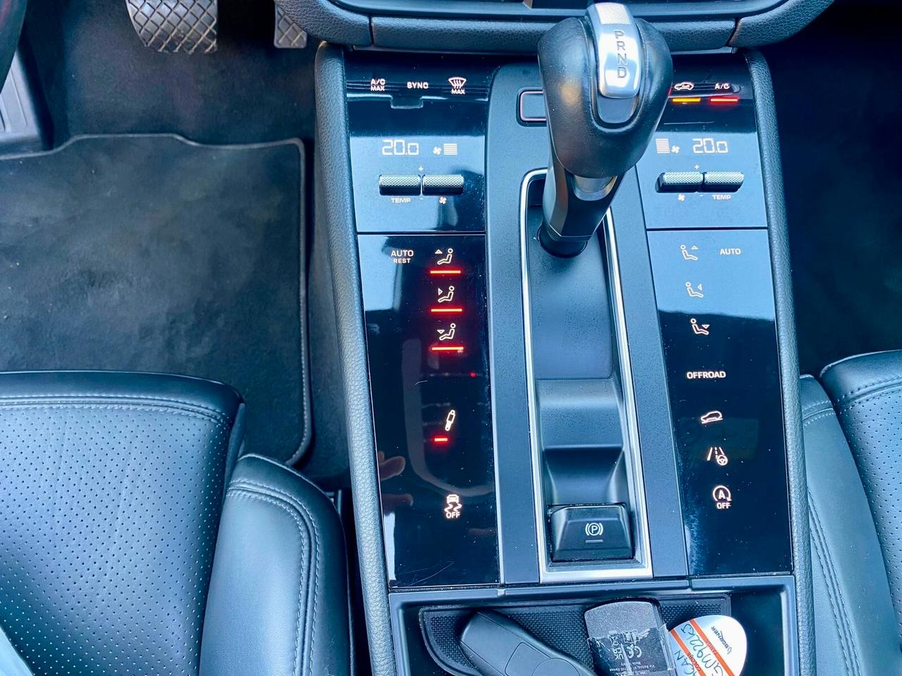 Porsche Macan 2.0 T -TETTO-CRONO- 21"-CAMERA-GARANZIA