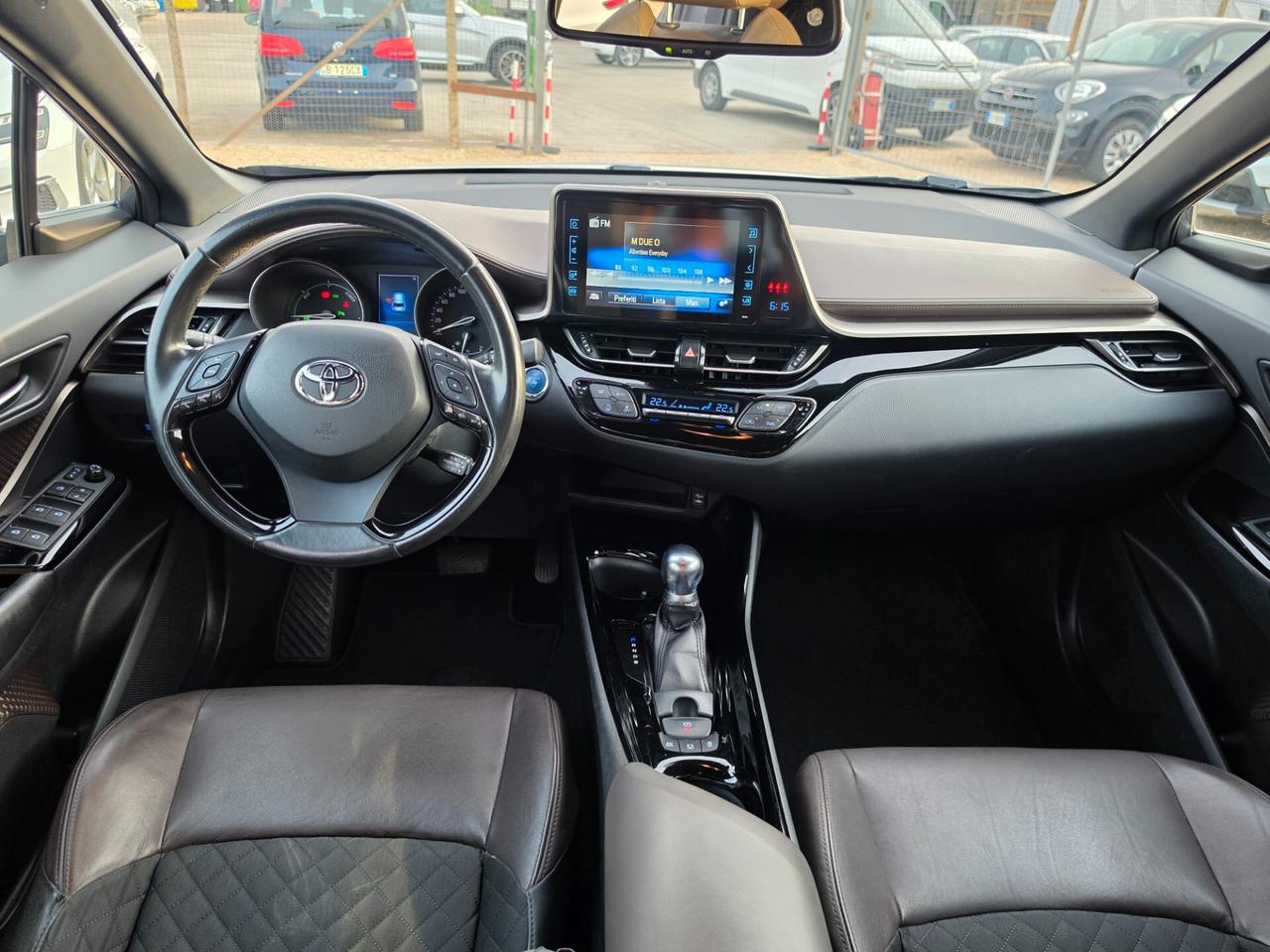 Toyota C-HR 1.8 Hybrid E-CVT Lounge