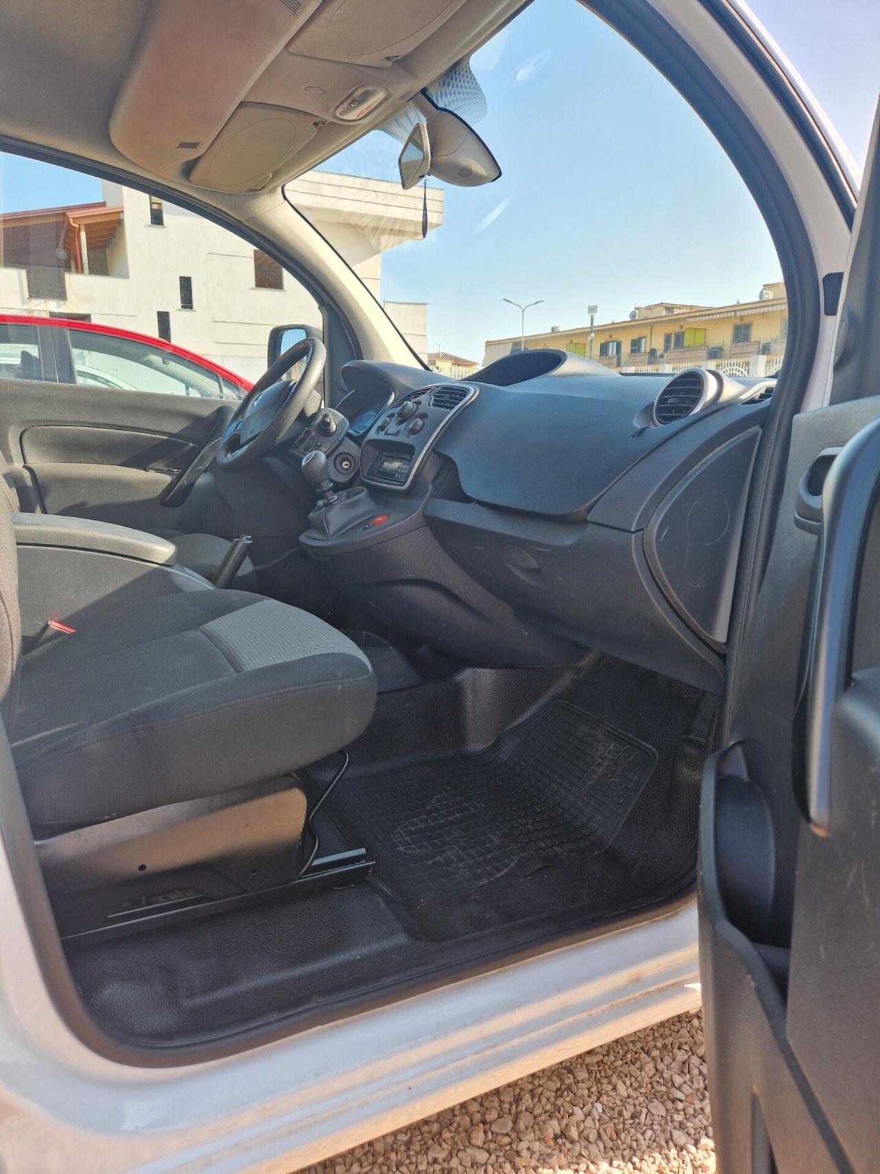 Renault kangoo 1.5 diesel 2020