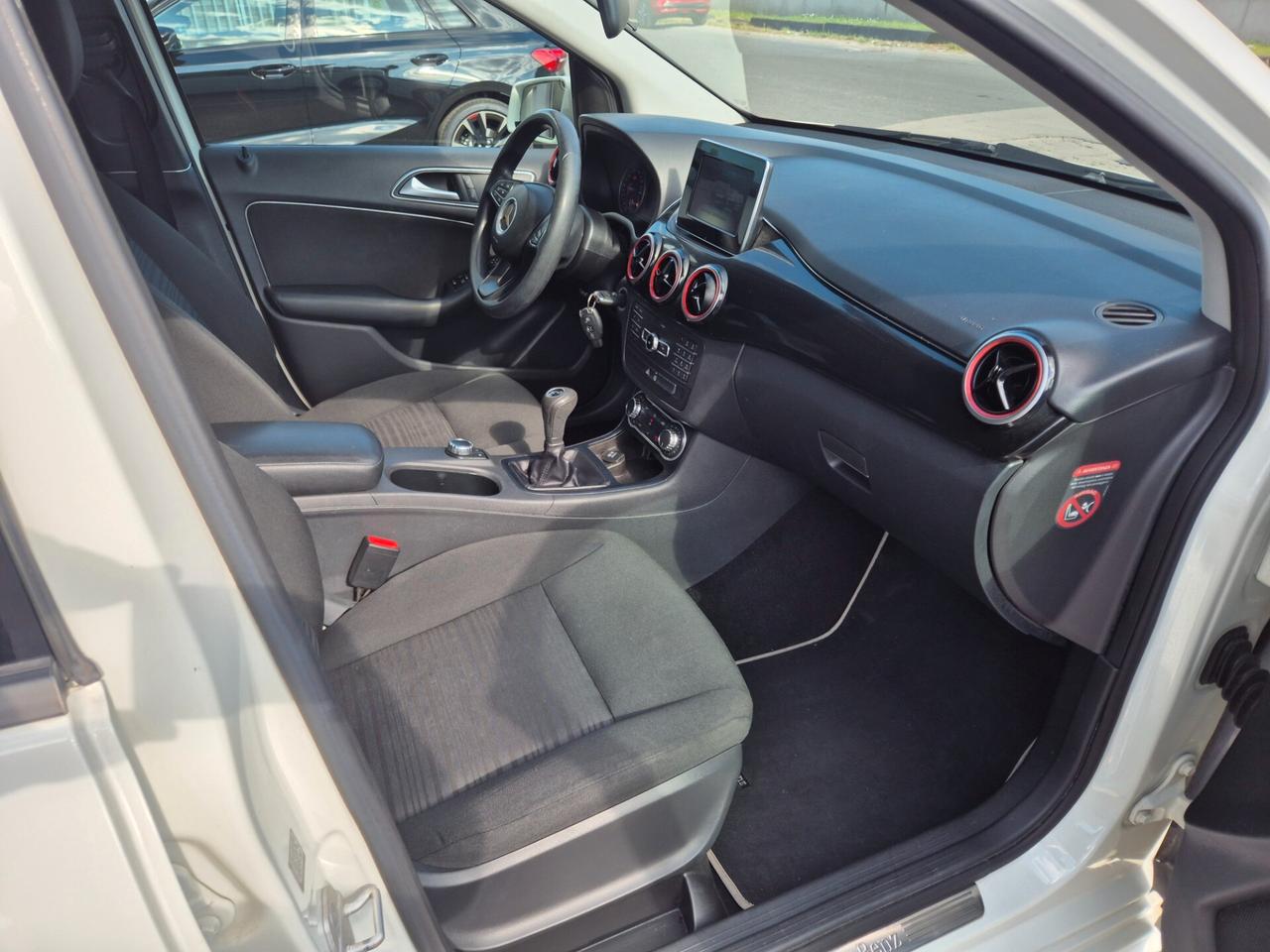 Mercedes-benz B 180 B 180 CDI Premium