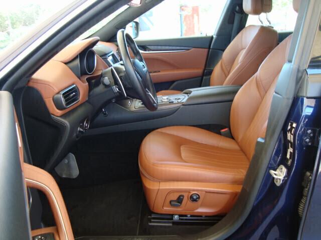 Maserati Levante 3.0Diesel 275 CV Q4 Granlusso