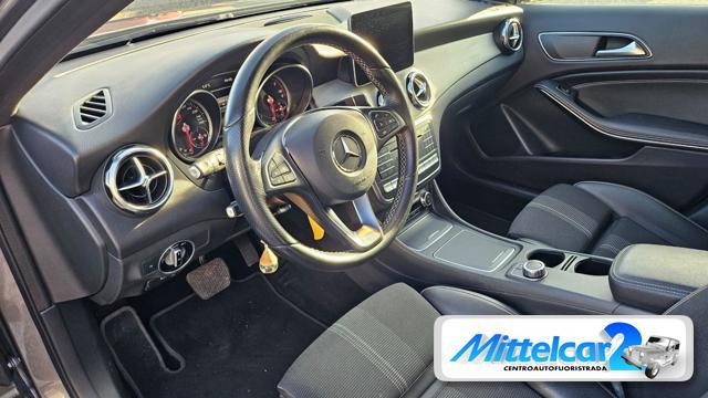 MERCEDES-BENZ GLA 220 Automatic 4Matic Sport