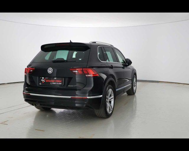 VOLKSWAGEN Tiguan 2.0 TDI SCR DSG Sport BlueMotion Technology