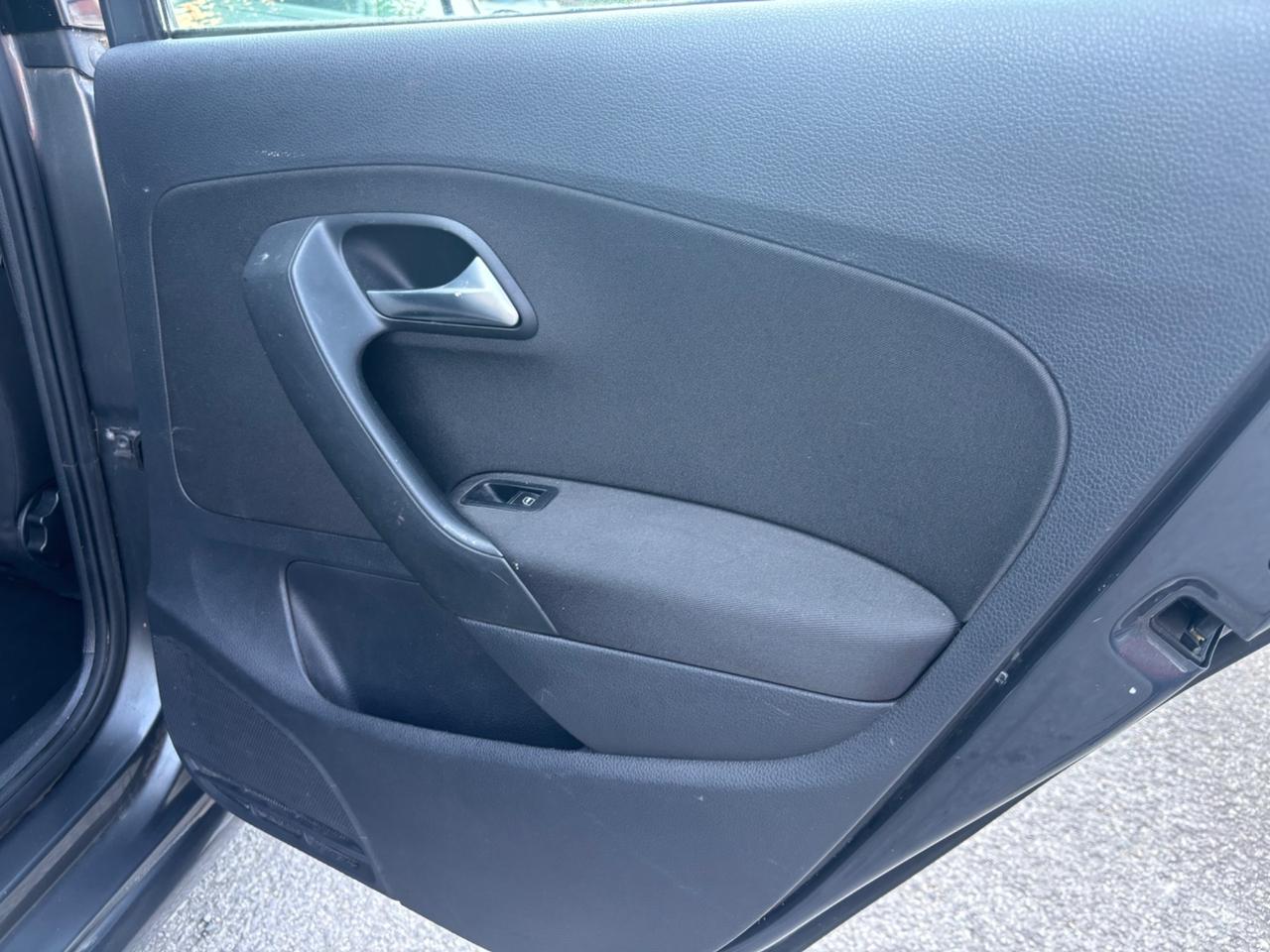 Volkswagen Polo 1.2 70CV 5p. OK NEOPATENTATI